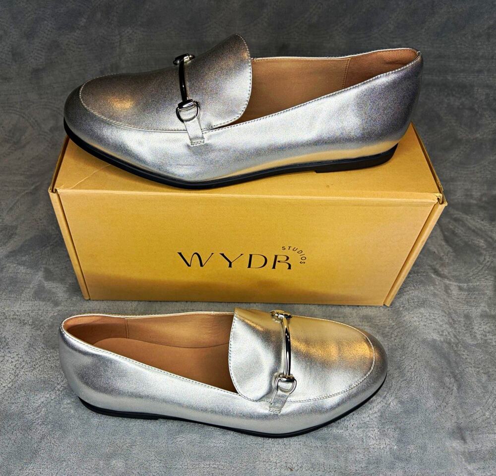 WYDR Studios Brooke Flat Loafers Silver Metallic Leather Women 12WW EU 43WW NIB